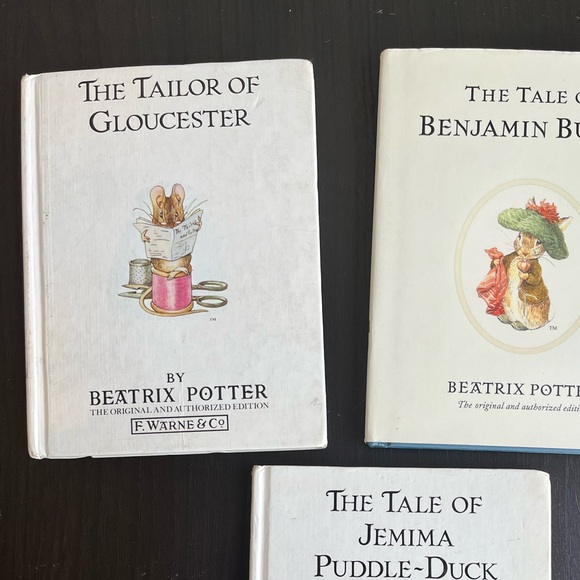 Beatrix Potter, The Tailor of Gloucester - Picture 7 of 8